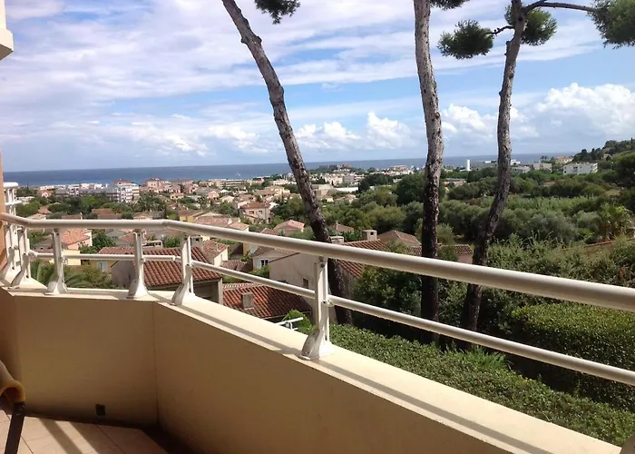 Le Beauvert - Stayinantibes 公寓 *