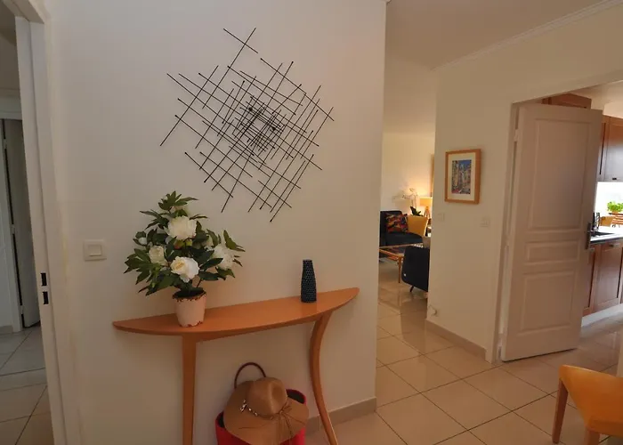 公寓 Le Beauvert - Stayinantibes *